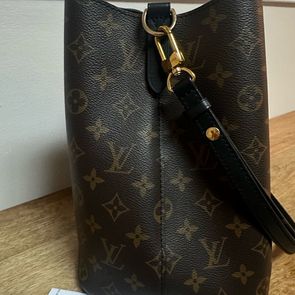 ❌SOLD❌ LOUIS VUITTON NéoNoé MM - Picture 14 of 16